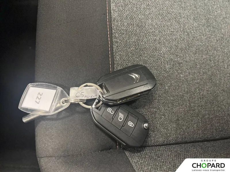 Image secondaire du véhicule 13