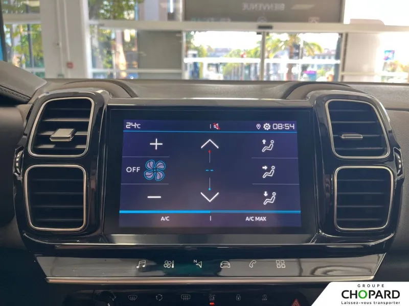 Image secondaire du véhicule 14