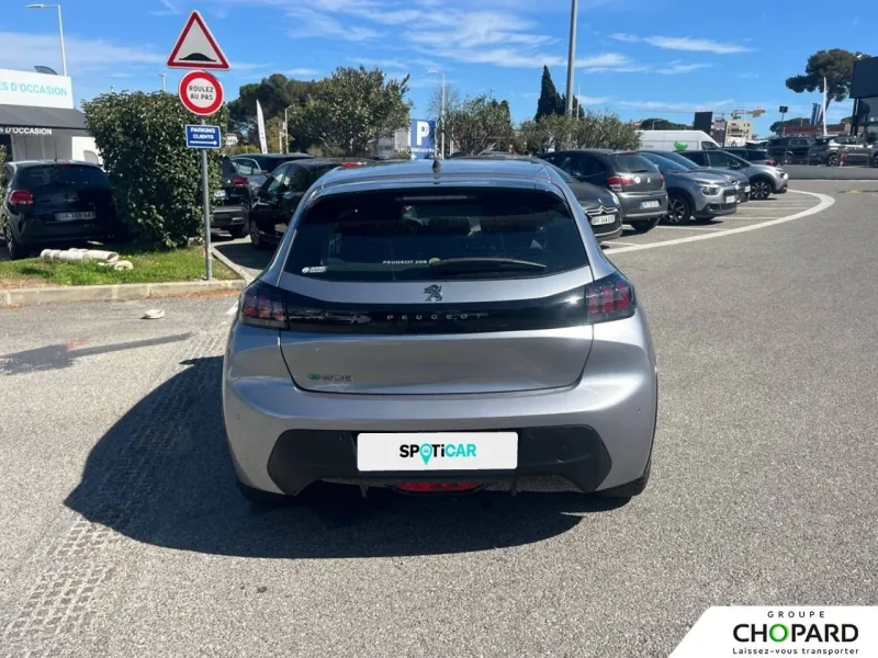 Image secondaire du véhicule 6