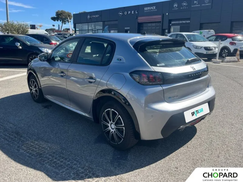 Image secondaire du véhicule 8