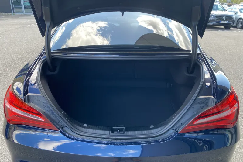 Image secondaire du véhicule 10