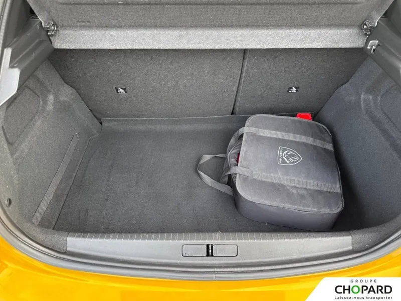 Image secondaire du véhicule 9