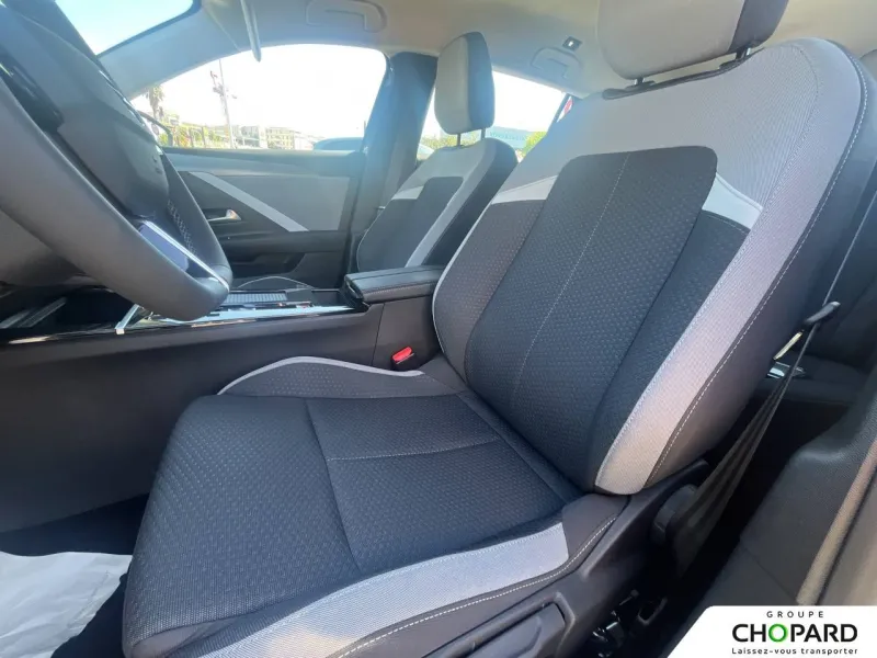 Image secondaire du véhicule 10