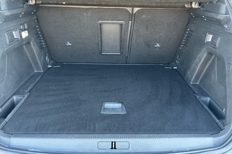 Image secondaire du véhicule 10