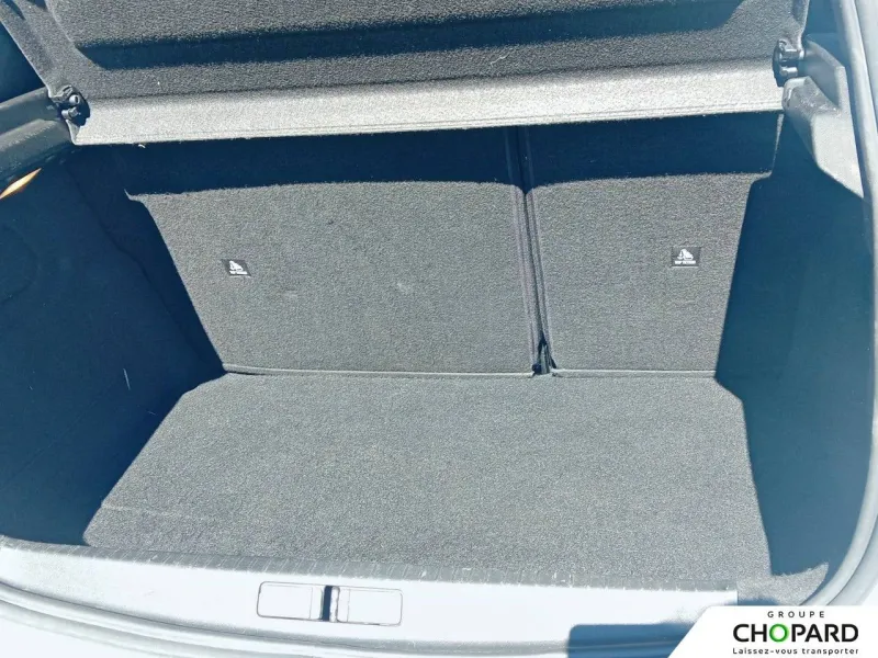 Image secondaire du véhicule 9