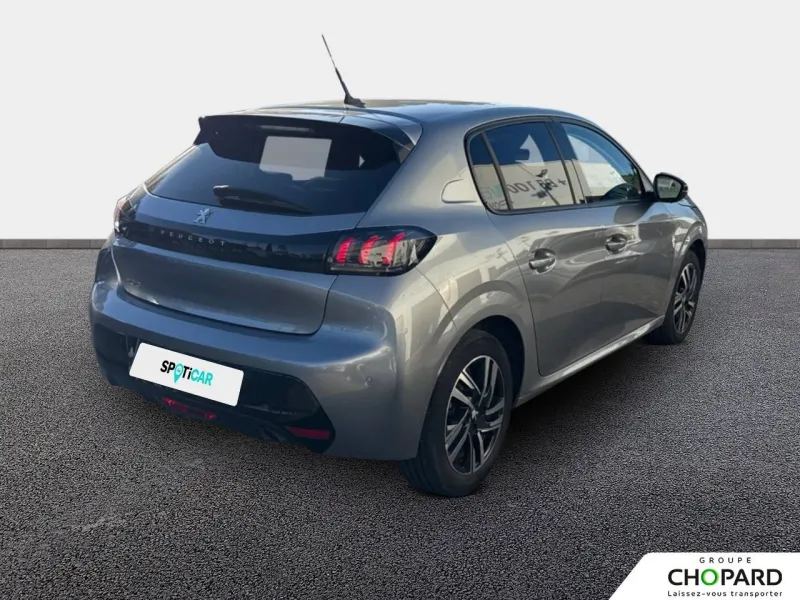 Image secondaire du véhicule 9