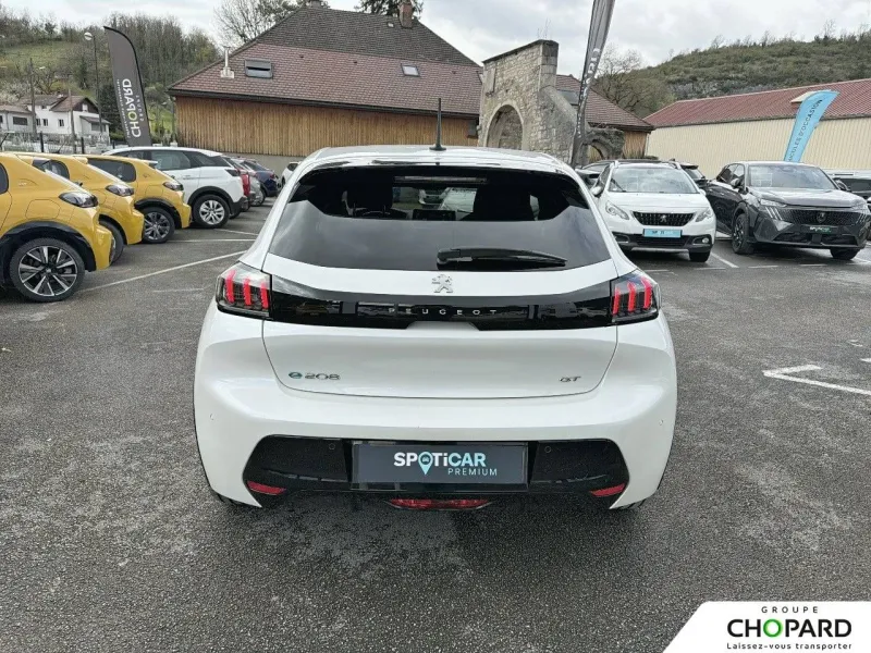 Image secondaire du véhicule 6