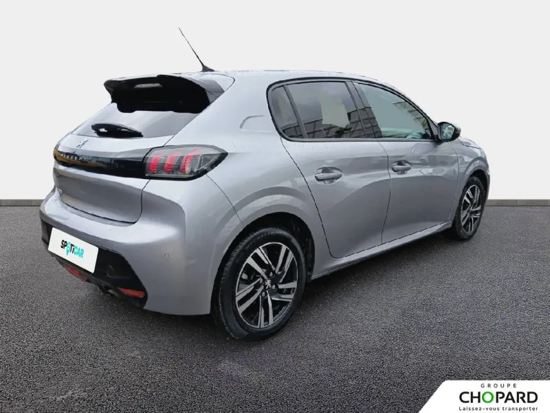 Image secondaire du véhicule 9