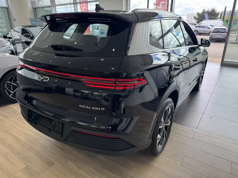 Image secondaire du véhicule 6