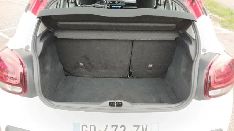 Image secondaire du véhicule 10