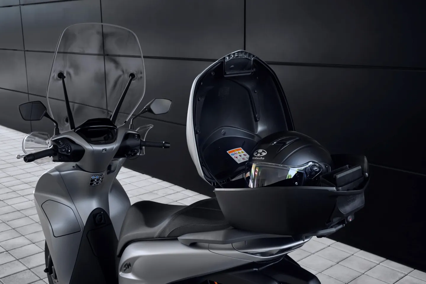 Honda SH125i : Top Box