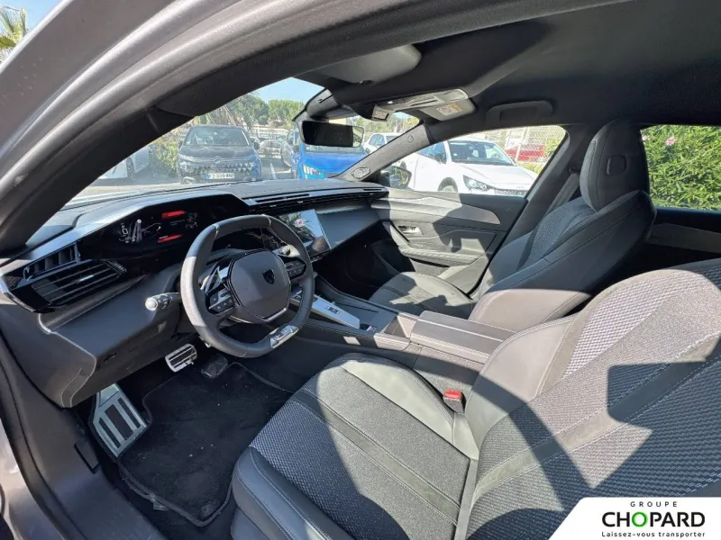 Image secondaire du véhicule 10