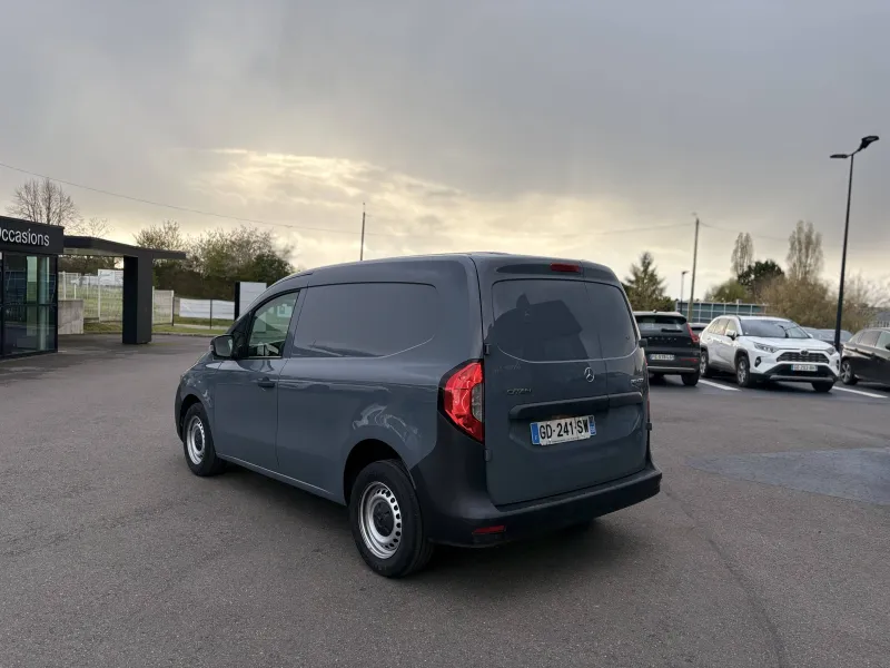 Image secondaire du véhicule 6