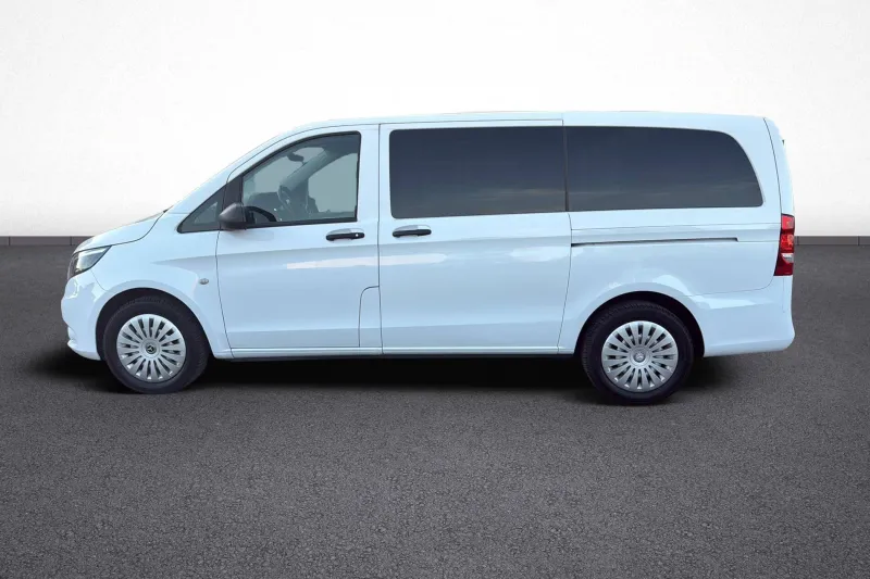 Image secondaire du véhicule 4