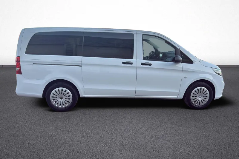 Image secondaire du véhicule 8