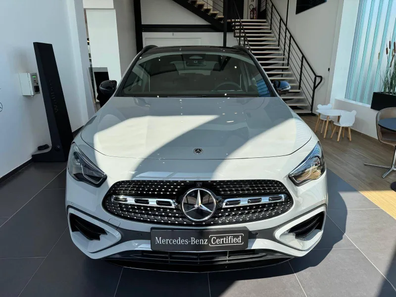 Image secondaire du véhicule 3