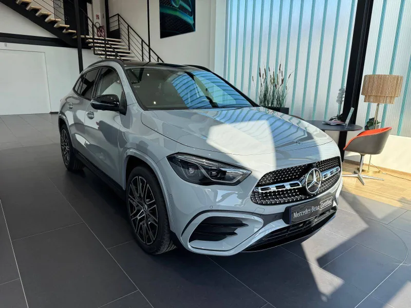 Image secondaire du véhicule 4