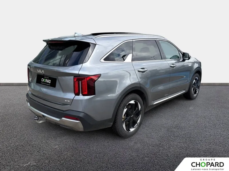 Image secondaire du véhicule 4