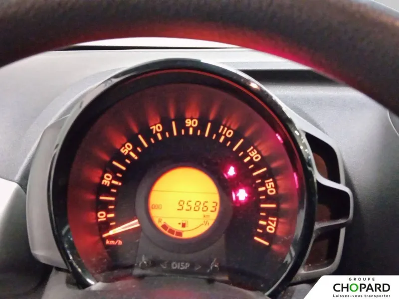 Image secondaire du véhicule 4