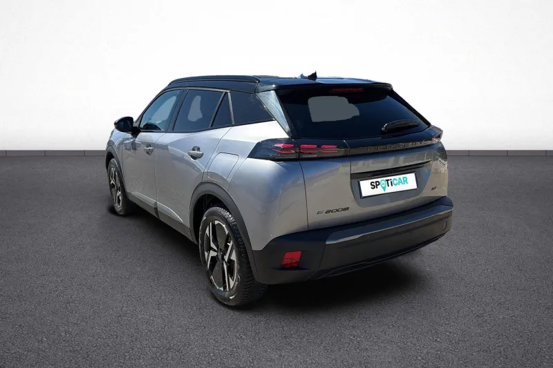 Image secondaire du véhicule 5