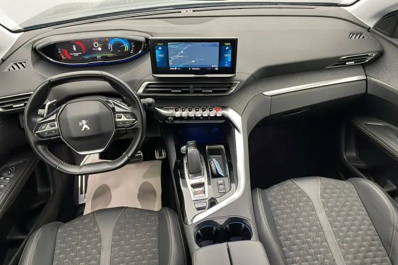 Image secondaire du véhicule 10