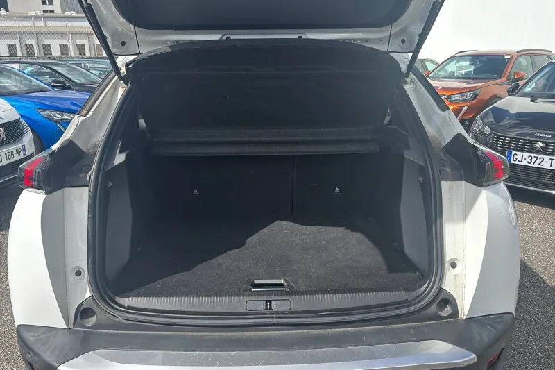 Image secondaire du véhicule 10