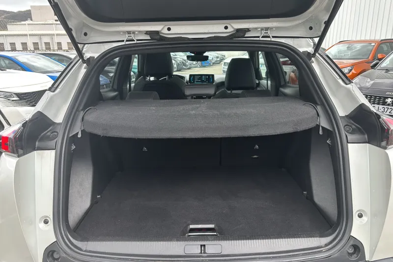 Image secondaire du véhicule 10