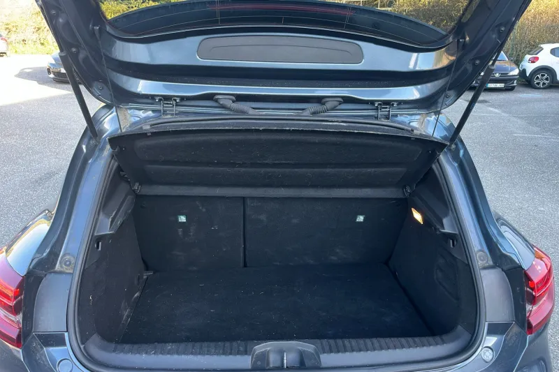 Image secondaire du véhicule 10