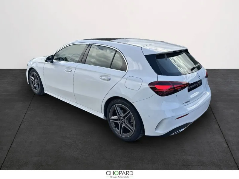 Image secondaire du véhicule 4