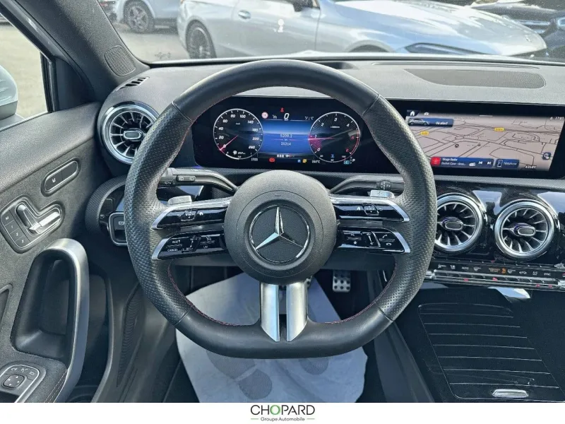 Image secondaire du véhicule 6