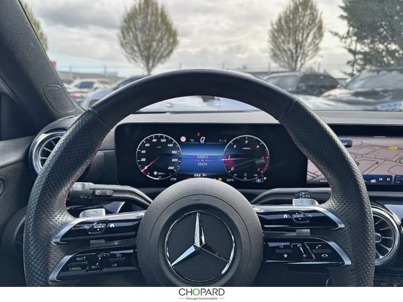 Image secondaire du véhicule 8