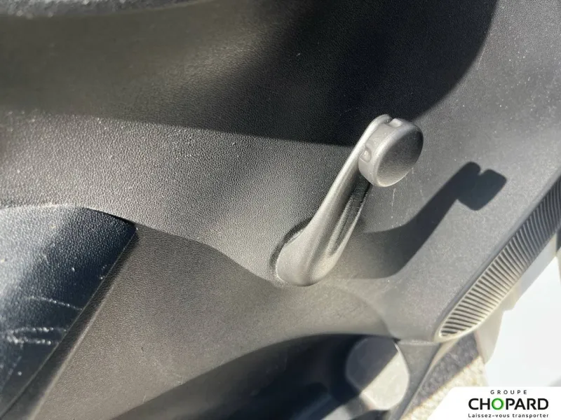 Image secondaire du véhicule 11