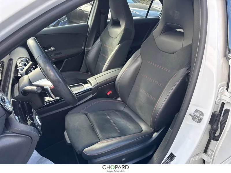 Image secondaire du véhicule 10