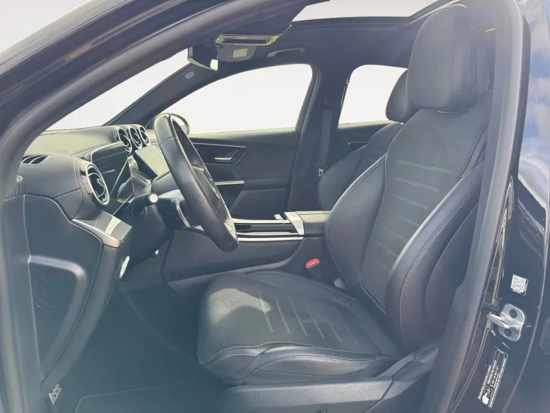 Image secondaire du véhicule 10