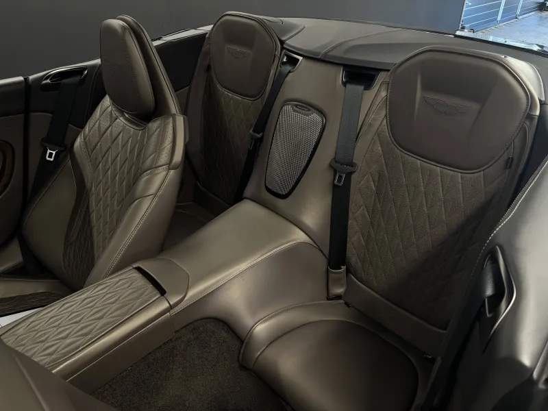 Image secondaire du véhicule 8