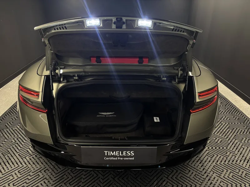 Image secondaire du véhicule 10