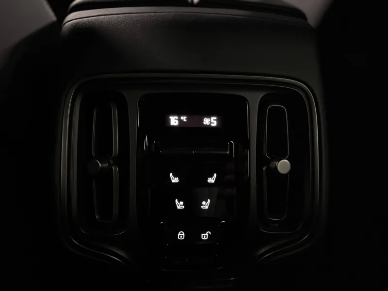 Image secondaire du véhicule 7