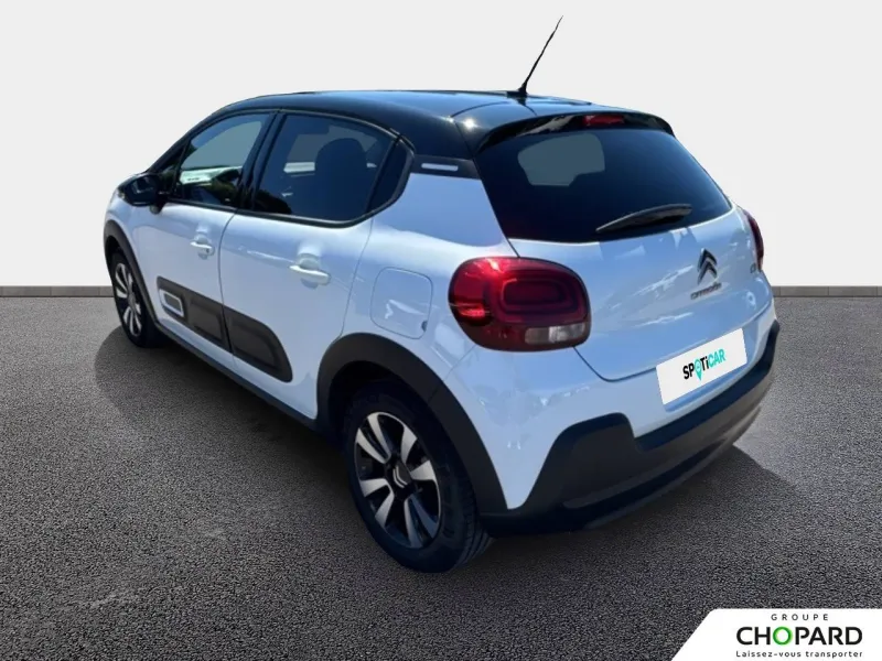 Image secondaire du véhicule 4