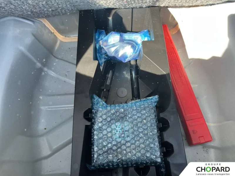 Image secondaire du véhicule 21