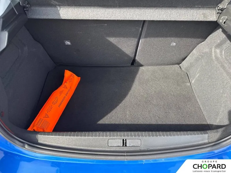 Image secondaire du véhicule 9