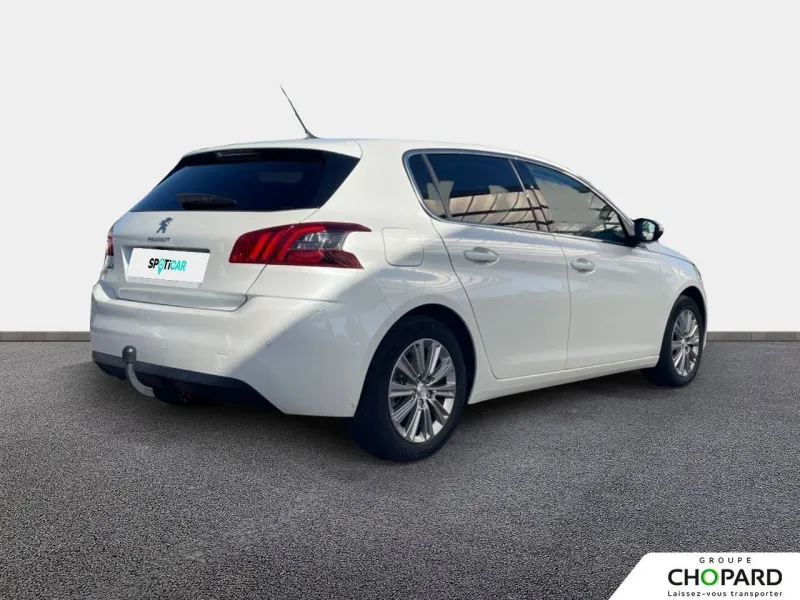 Image secondaire du véhicule 9