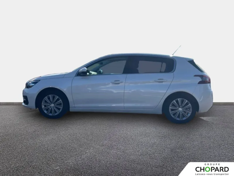 Image secondaire du véhicule 10