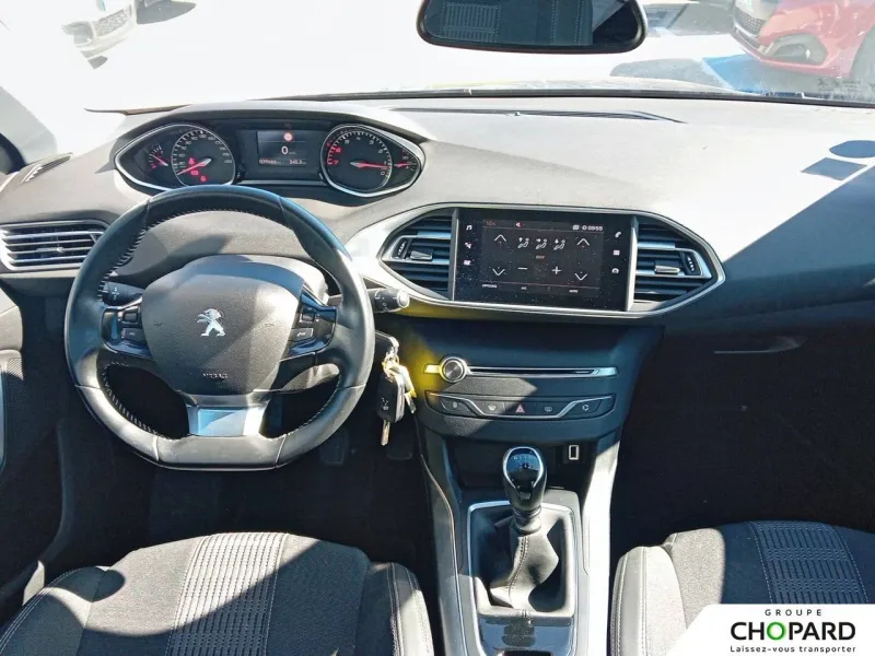 Image secondaire du véhicule 3