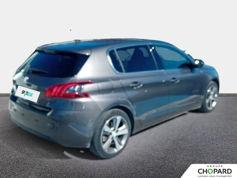 Image secondaire du véhicule 4