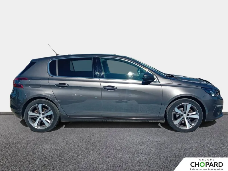 Image secondaire du véhicule 10