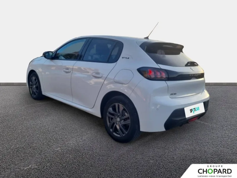 Image secondaire du véhicule 8