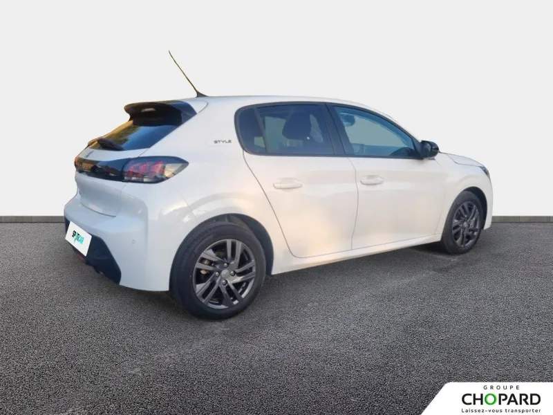 Image secondaire du véhicule 9