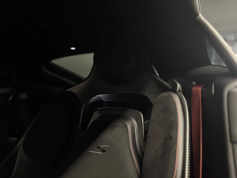 Image secondaire du véhicule 9