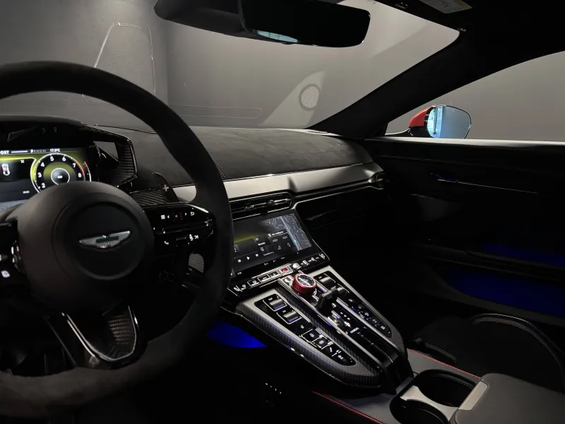 Image secondaire du véhicule 10