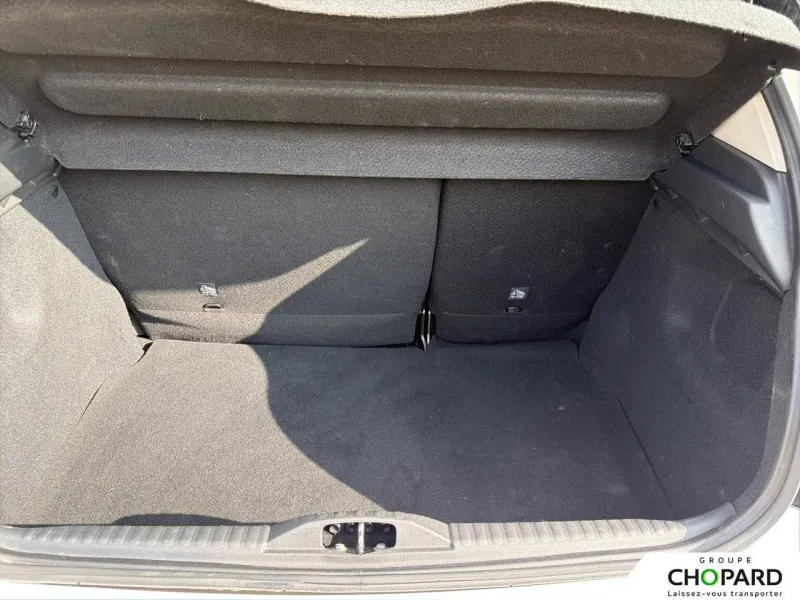 Image secondaire du véhicule 9